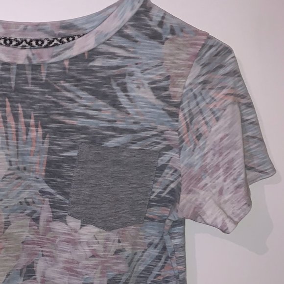 ART CLASS, Boys light knit Tee $8each or3/$20 - Picture 2 of 2